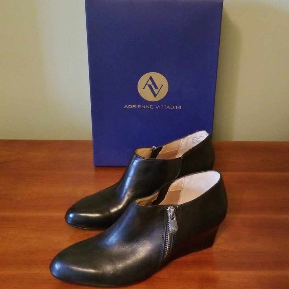 Adrienne Vittadini Ankle boots